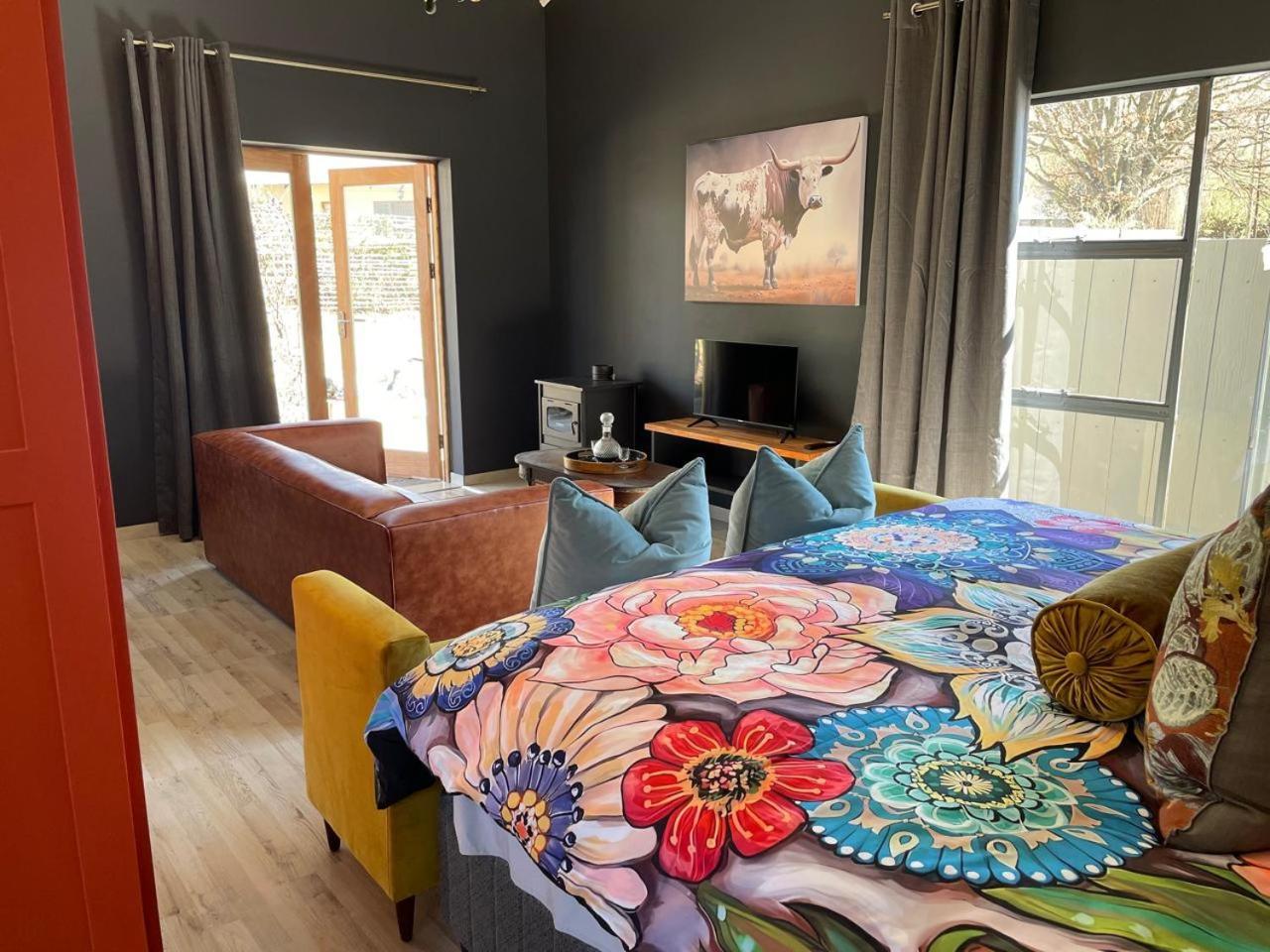 Periwinkle, Grove ,Acorn & Sage Cottages Clarens Oda fotoğraf