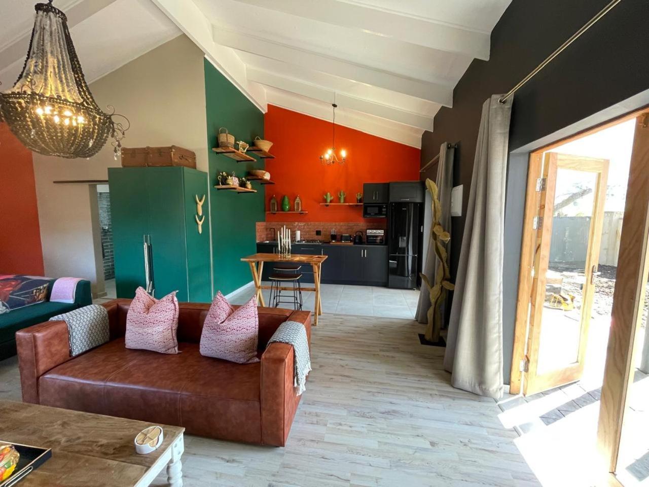Periwinkle, Grove ,Acorn & Sage Cottages Clarens Oda fotoğraf